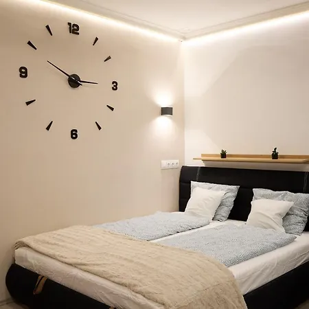 ábraapartman2 700m Apartman Siófok