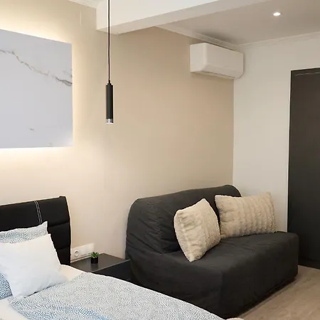 ábraapartman2 700m Apartman