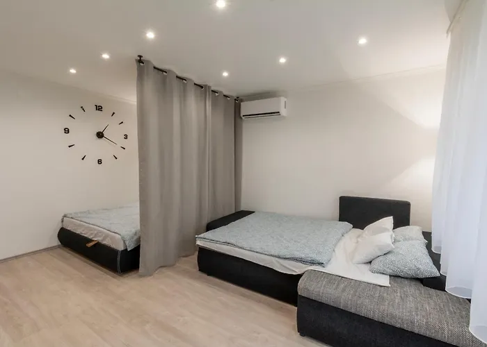 Apartman ábraapartman2 700m *